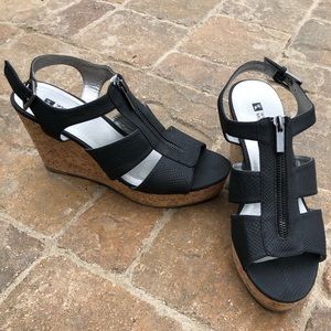 White Mountain Black Wedges
